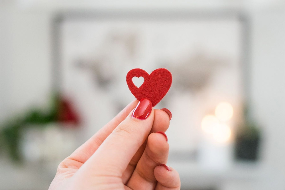 Mau Lebih Bahagia? Mulailah Cintai Diri Sendiri