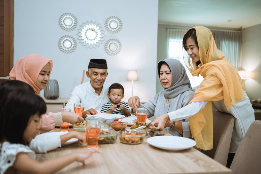 Makan Sehat selama Ramadhan dengan Makanan Bergizi