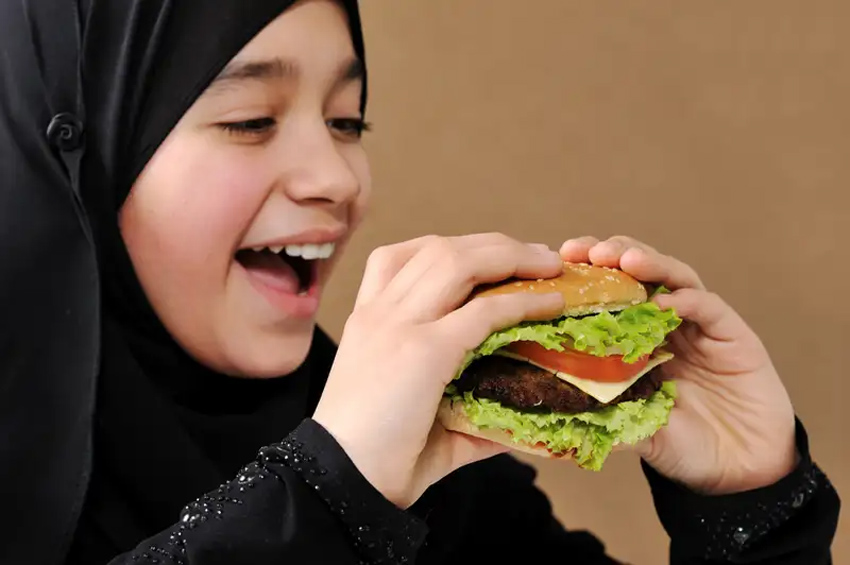 Hindari Konsumsi Junk Food Sedini Mungkin