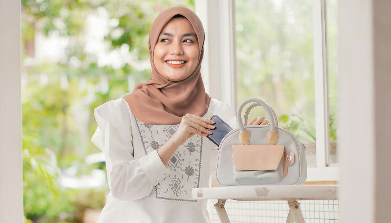 Ini Dia Barang yang Wajib Ada di Tas Kamu