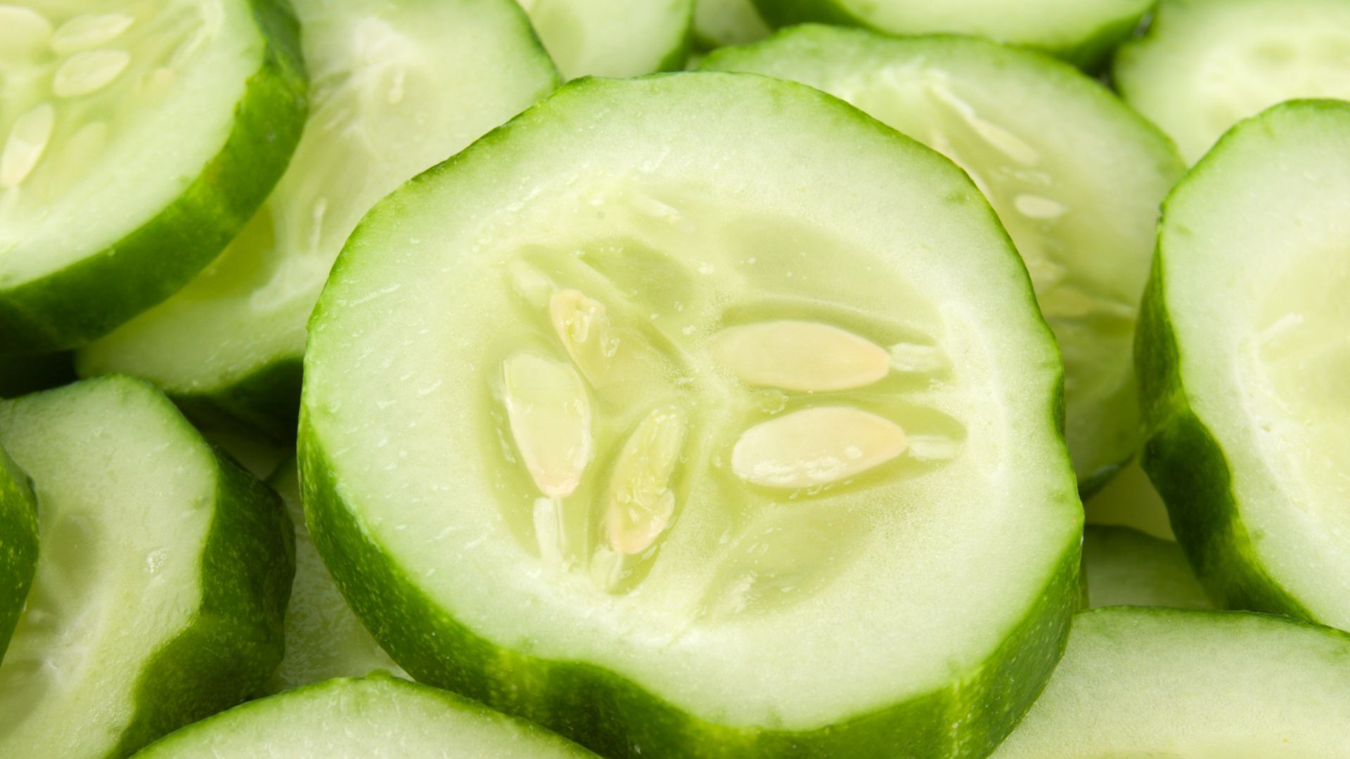 Mitos atau Fakta tidak boleh mengkonsumsi timun pada saat menstruasi